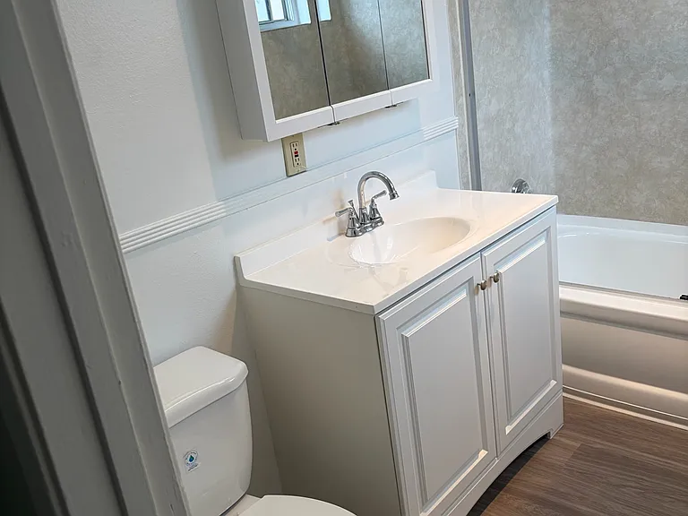 Faircrest Apts — Photo 7
