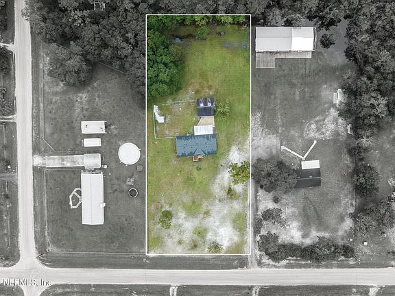 5th image of 300 N MIMOSA Avenue