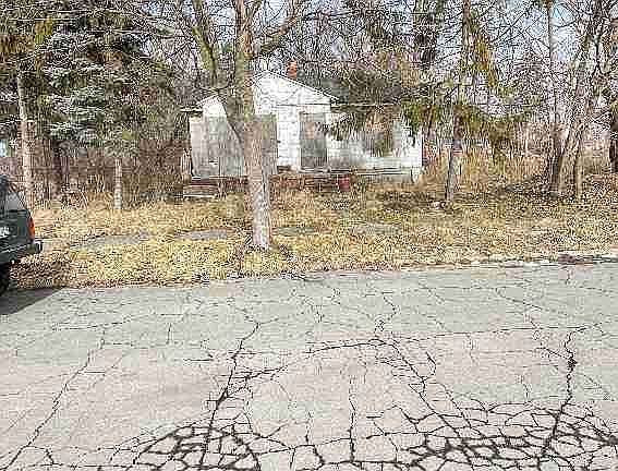 430 W Winchester