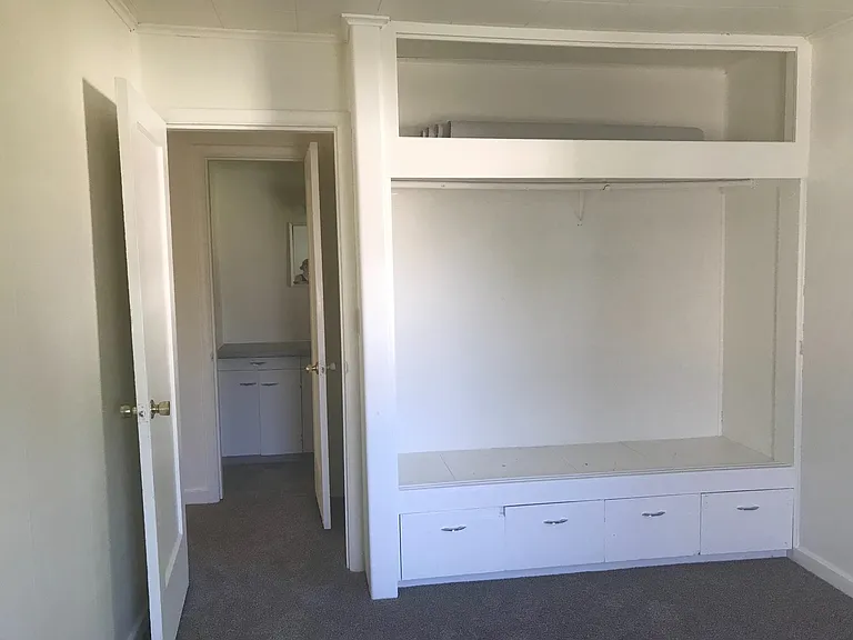 1121 California Ave — Photo 7