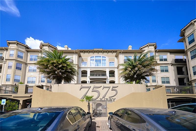 1st image of 7575 Kirby Dr APT 1210