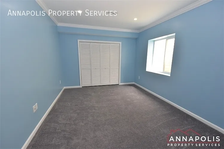 7946 Monrovia Dr — Photo 29
