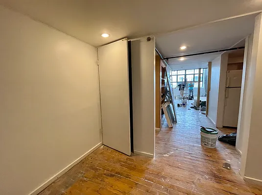 Rented by Carnegie Management Inc | media 14