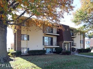 1009 E 1st Ave APT 10, Indianola, IA 50125