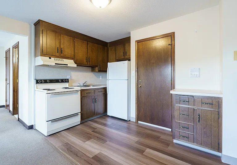65 East St #25 — Photo 15