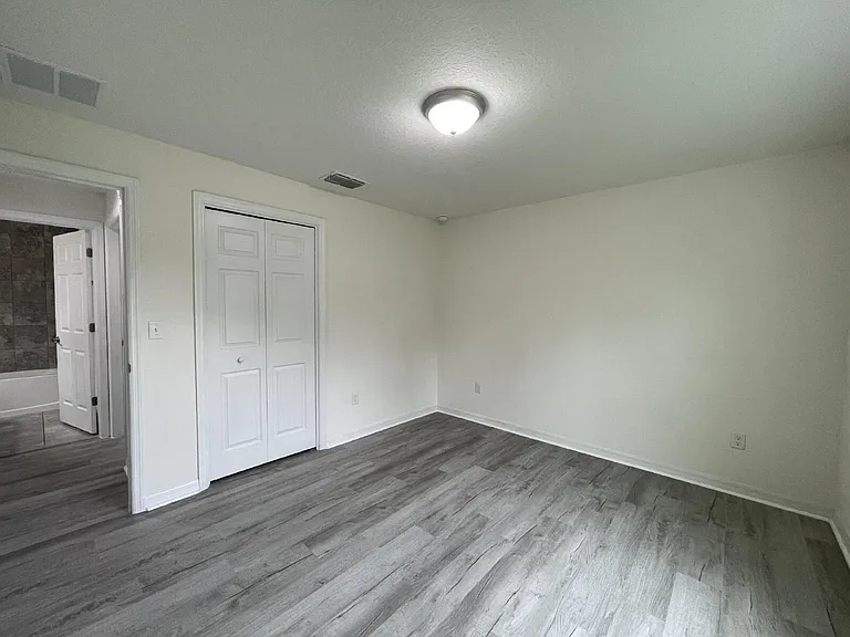 16958 SW 20th Court Rd — Photo 25