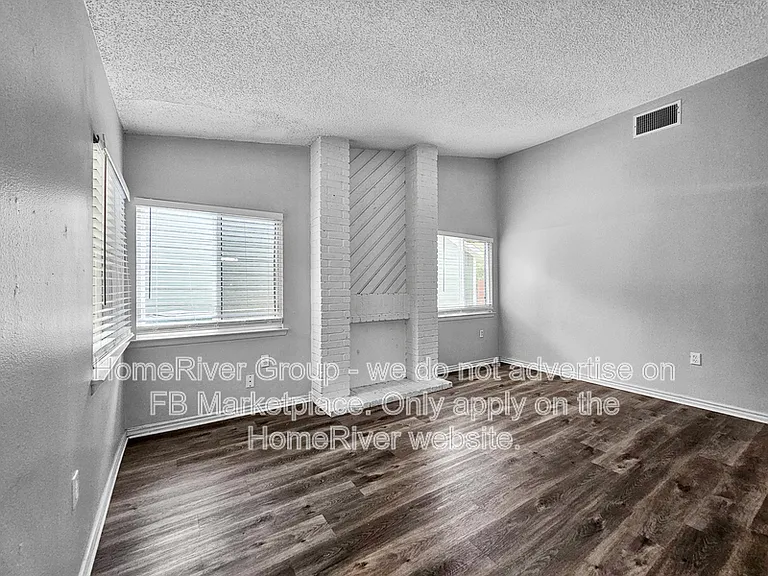 3427 Lake Tahoe — Photo 2