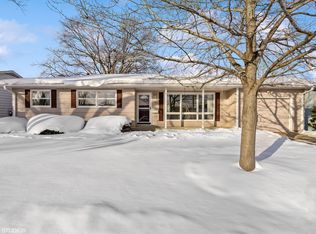1403 28th St, Ames, IA 50010
