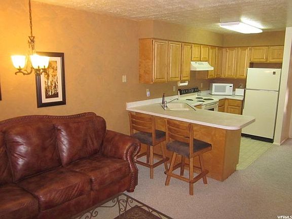 3rd image of 3615 N Wolf Lodge Dr W #804
