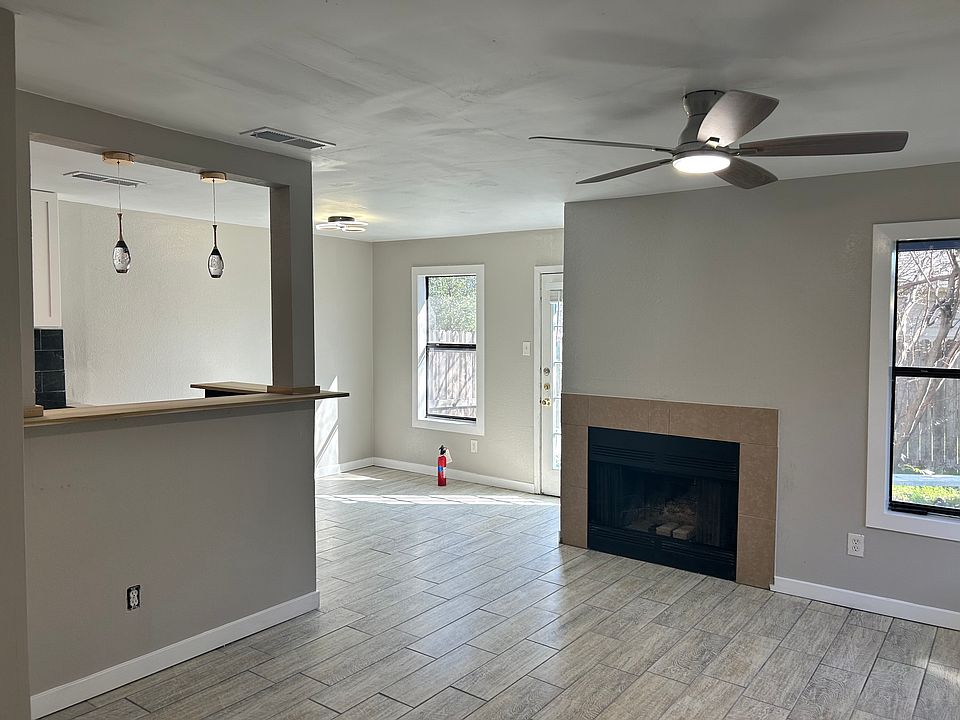 1st image of 12302 Abney Dr APT D