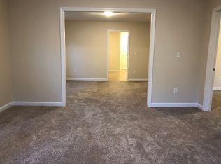 14 5th Ave #1, Webster, MA 01570