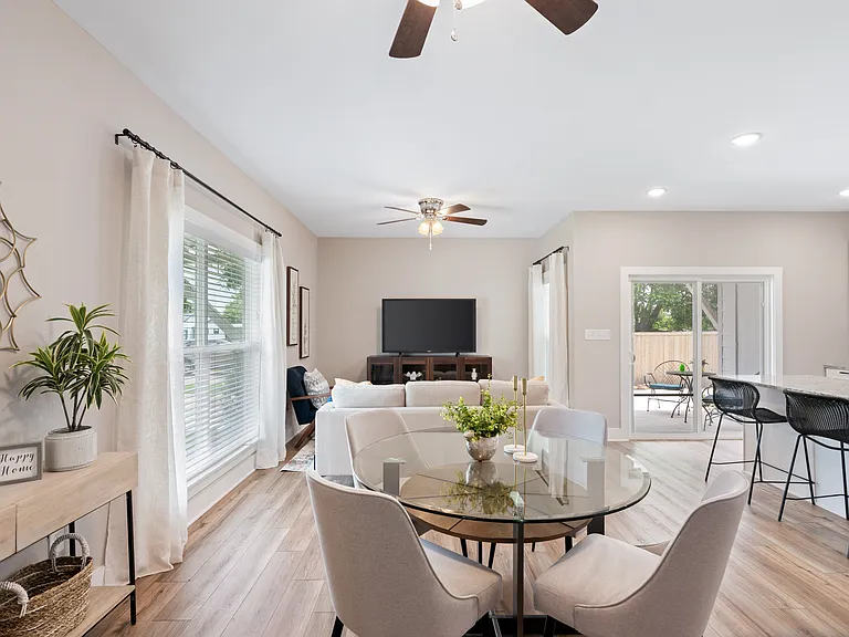 420 Craig St #B3 — Photo 29
