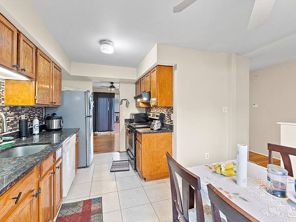 5th image of 6035 Meyers Landing Ct
