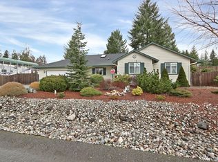 161 E Warbler Ct, Allyn, WA 98524