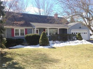 24 Johnson Ln, Madison, CT 06443