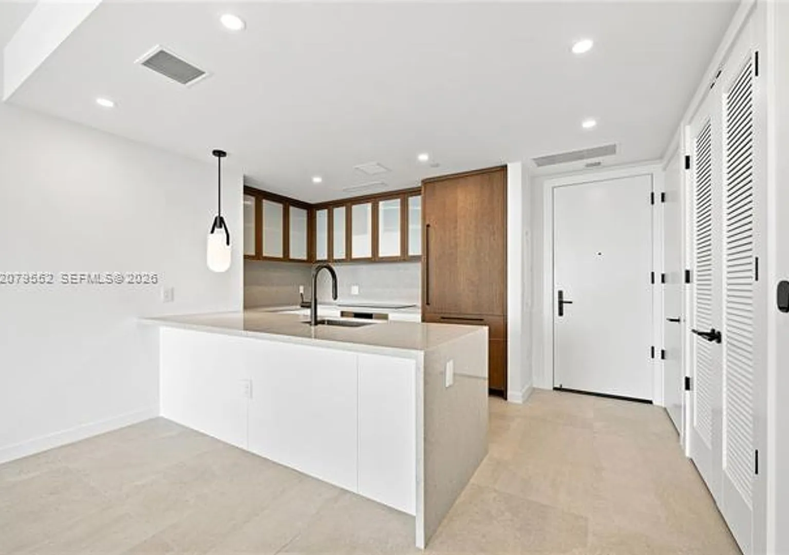 2200 Brickell Ave cu-413, Miami, FL 33129 — Photo 2