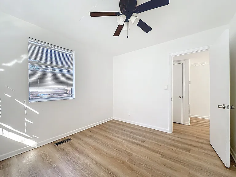 5330 Quan Dr — Photo 28