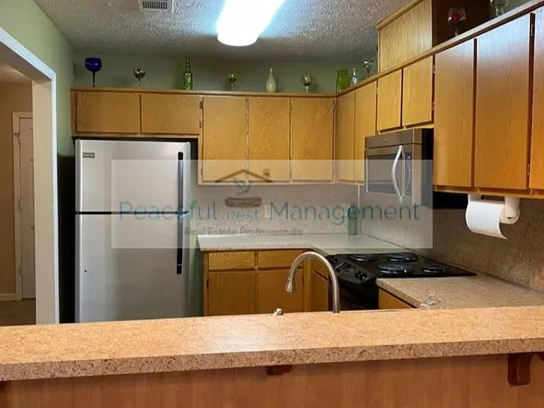 6339 Olde Towne Dr — Photo 4
