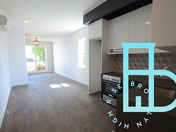 2nd image of 2717 Snyder Ave