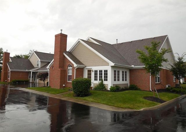 1st image of 6131 Glenvillage Dr