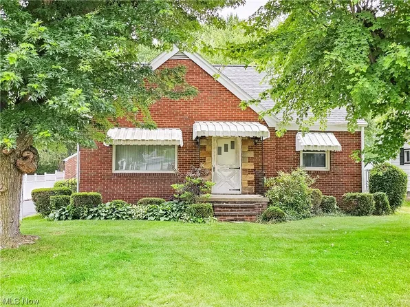 4630 Cleveland Ave S, Canton, OH 44707