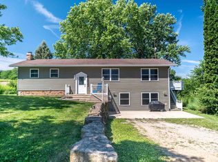11A172 Palmer Ct, Apple River, IL 61001