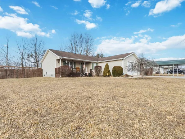 824 Walnut Rd, Lily, KY 40740