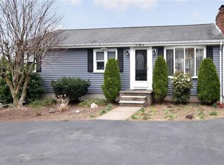252 Francis Ave, North Providence, RI 02904