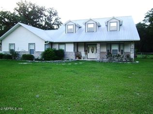 105 Wilkinson Ln, Palatka, FL 32177