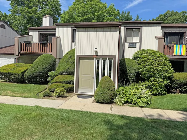 83 Richmond Boulevard #1A, Ronkonkoma, NY 11779