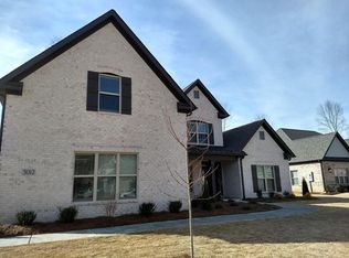 Ginn Point Rd SE, Owens Cross Roads, AL 35763