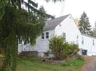 1002 W Palatine Rd, Palatine, IL 60067