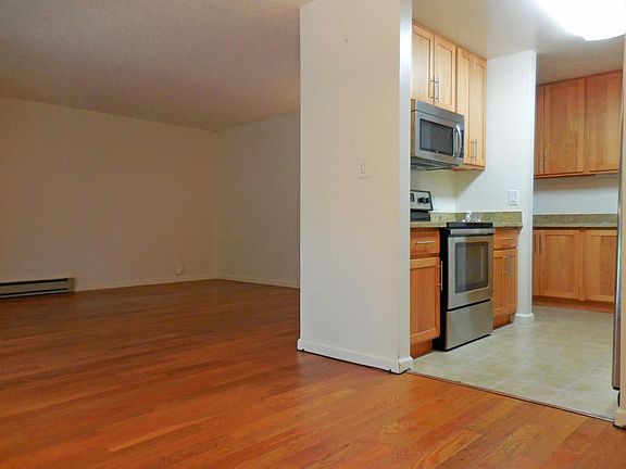 5th image of 505 Cypress Point Dr Unit 246
