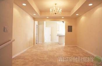 3rd image of 1511 Leighton Ave