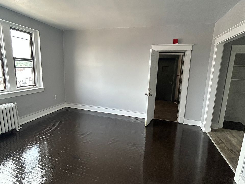 Entry way