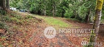 2nd image of 560 E Dartmoor Drive