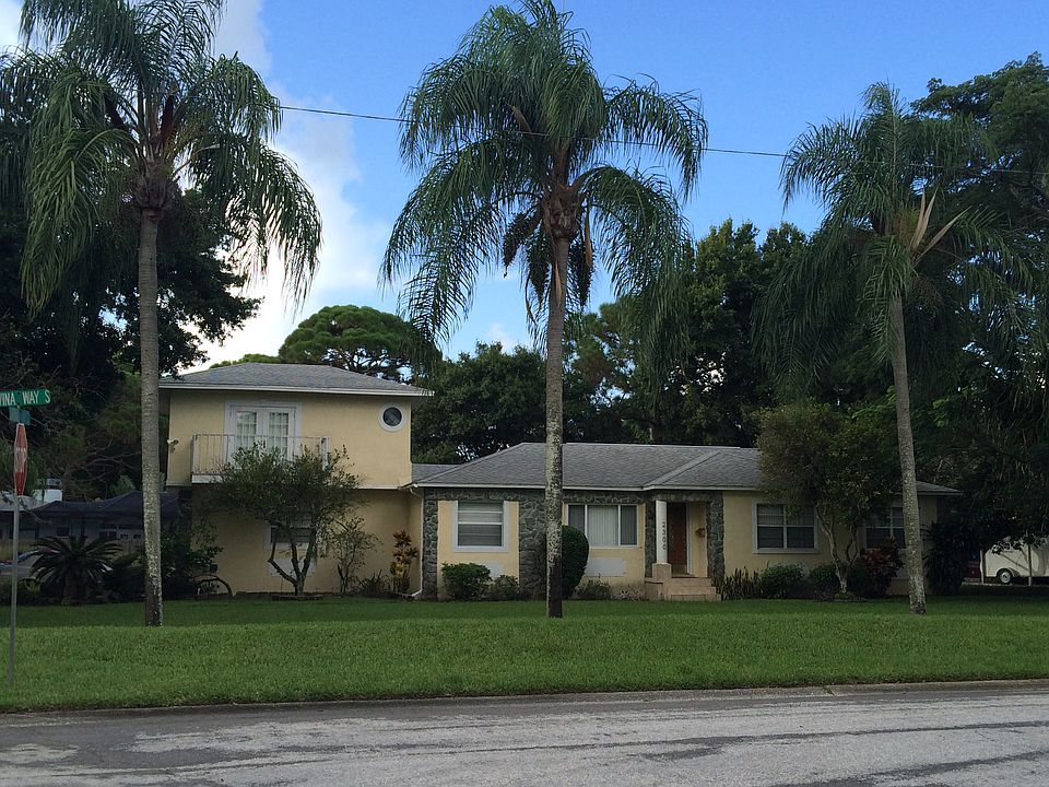 Front-2300 Covina Way South
