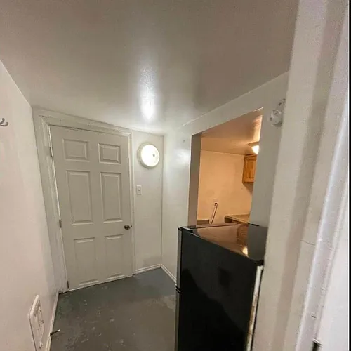 189 E Main St #5 Photo 1