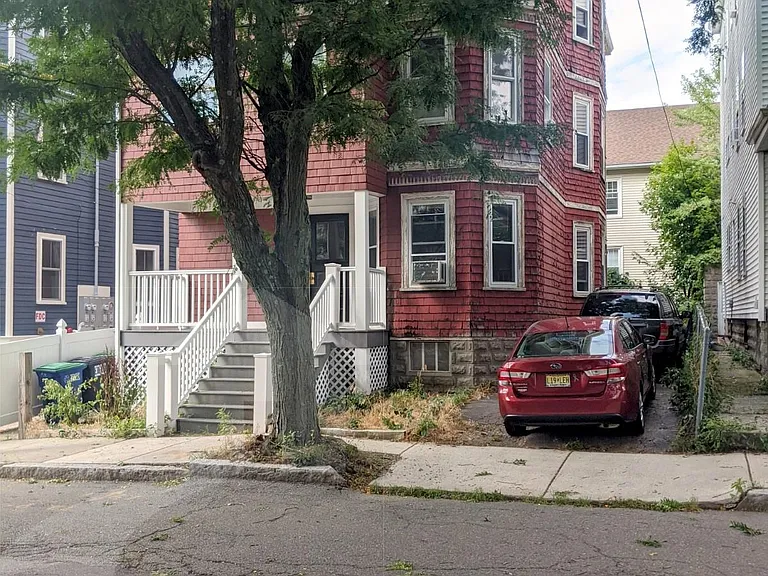 79 Conwell Ave #2 — Photo 5