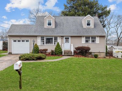 98 Paula Boulevard, Selden, NY, 11784