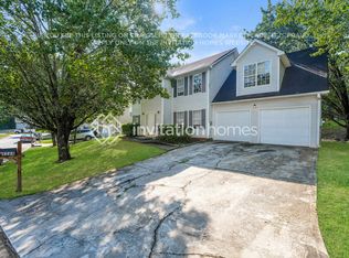 4264 Ward Bluff Ct, Ellenwood, GA 30294