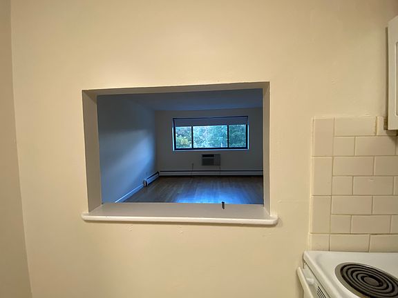 4th image of 62 Homer Ave #1