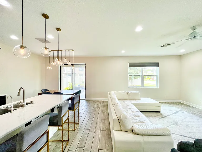 19340 Breynia Dr — Photo 6