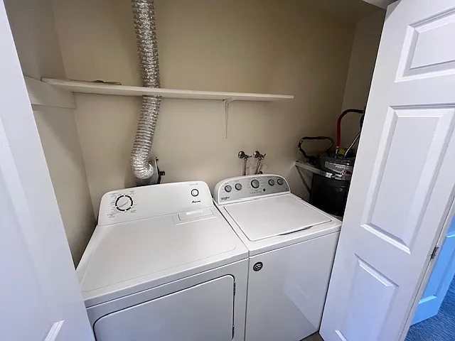 607 S 152nd St #15 — Photo 16