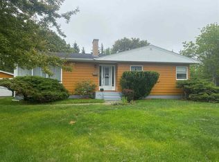 19 Bathgate St, Glace Bay, NS B1A1A3