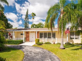 13550 SW 100th Ct, Miami, FL 33176