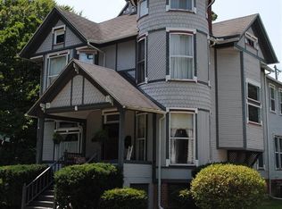 505 N Franklin St, Valparaiso, IN 46383