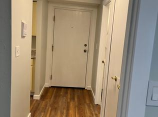 1655 Cedarwood Dr APT 113, Westlake, OH 44145