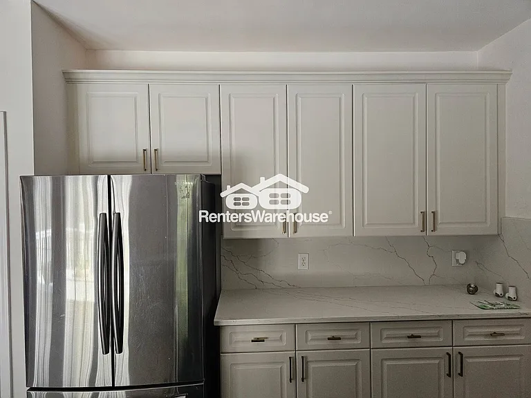 2530 Wellsley Ln — Photo 34