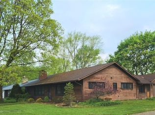 346 Pattie Dr, Berea, OH 44017